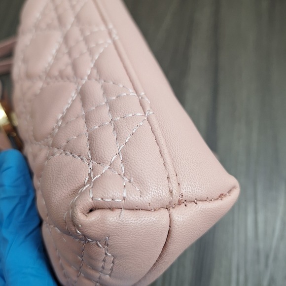 Blush Pink Heart Quilted Crossbody Bag Gold Heart Lock Faux Leather Messenger - Picture 8 of 10